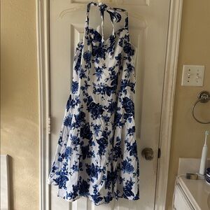 Topdress floral backless flared ruched/cinched dress with side zipper NWOT